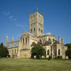 Tewkesbury Taxi Transfers From £45.00*